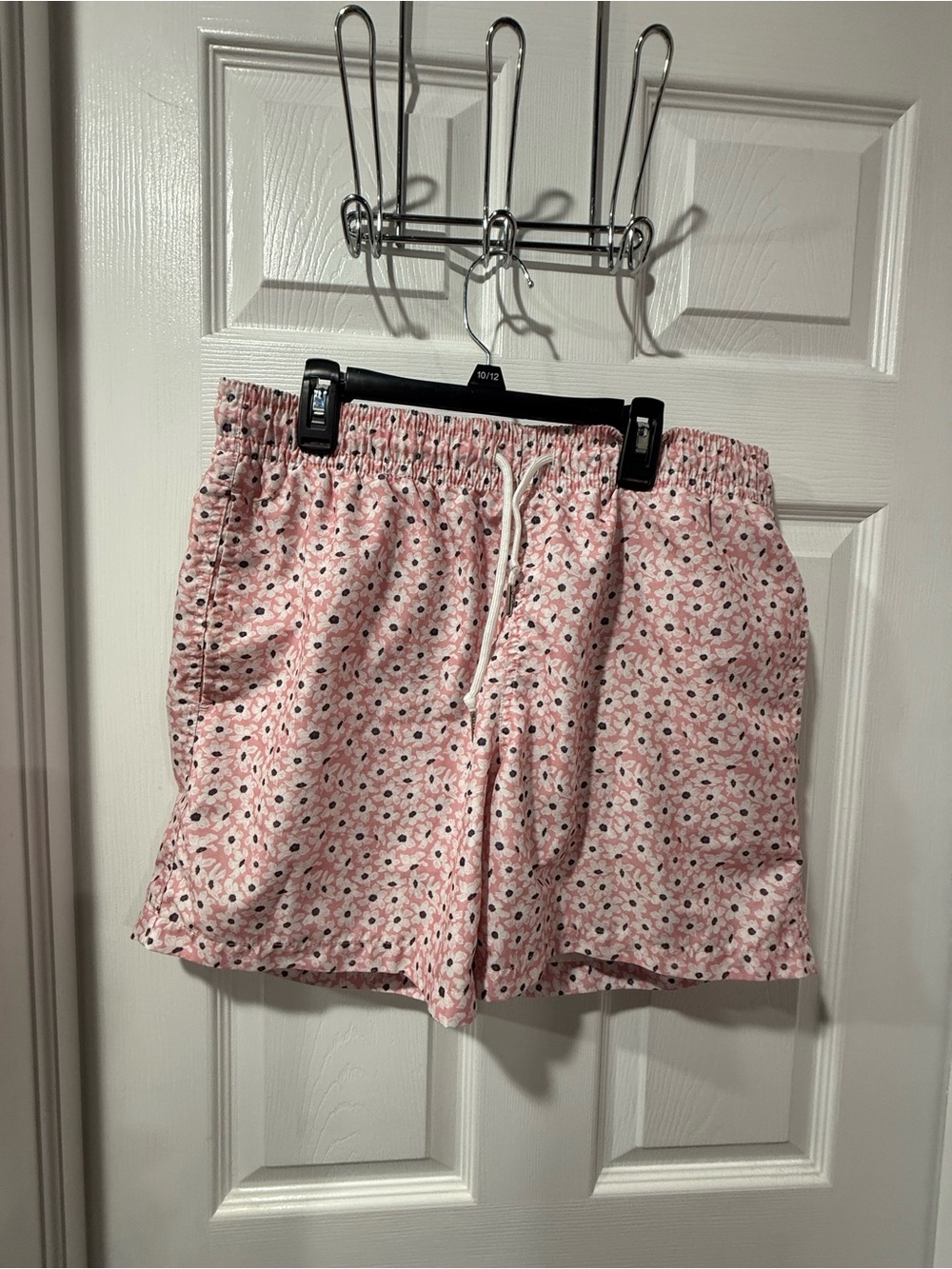 Men’s Slate & Stone Pink Floral Drawstring swim trunks Shorts